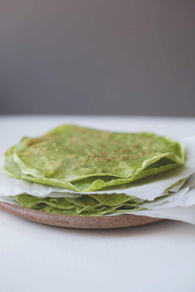 green spinach pancake crepe 1